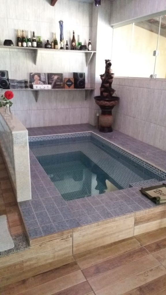 Sobrado com piscina a venda no jardim novo mundo