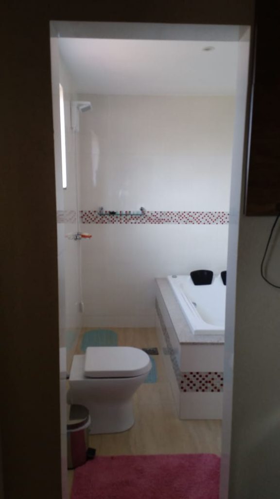 Sobrado com piscina a venda no jardim novo mundo